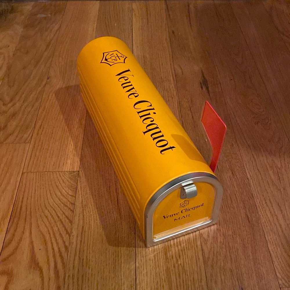 VEUVE CLICQUOT US Mail Box Champagne Yellow Tin, Limited Edition Collectible!